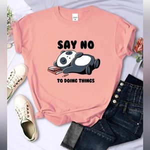 Women’s short sleeve T-shirt. Size M